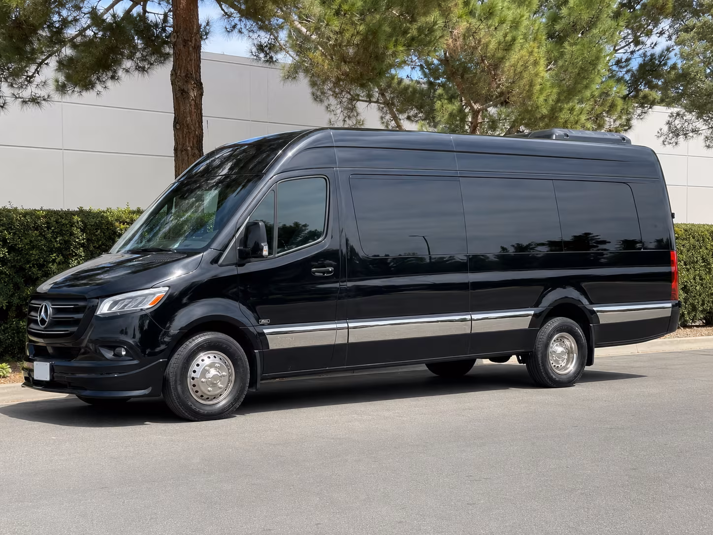 Arvada Wedding Transportation & Shuttle Service