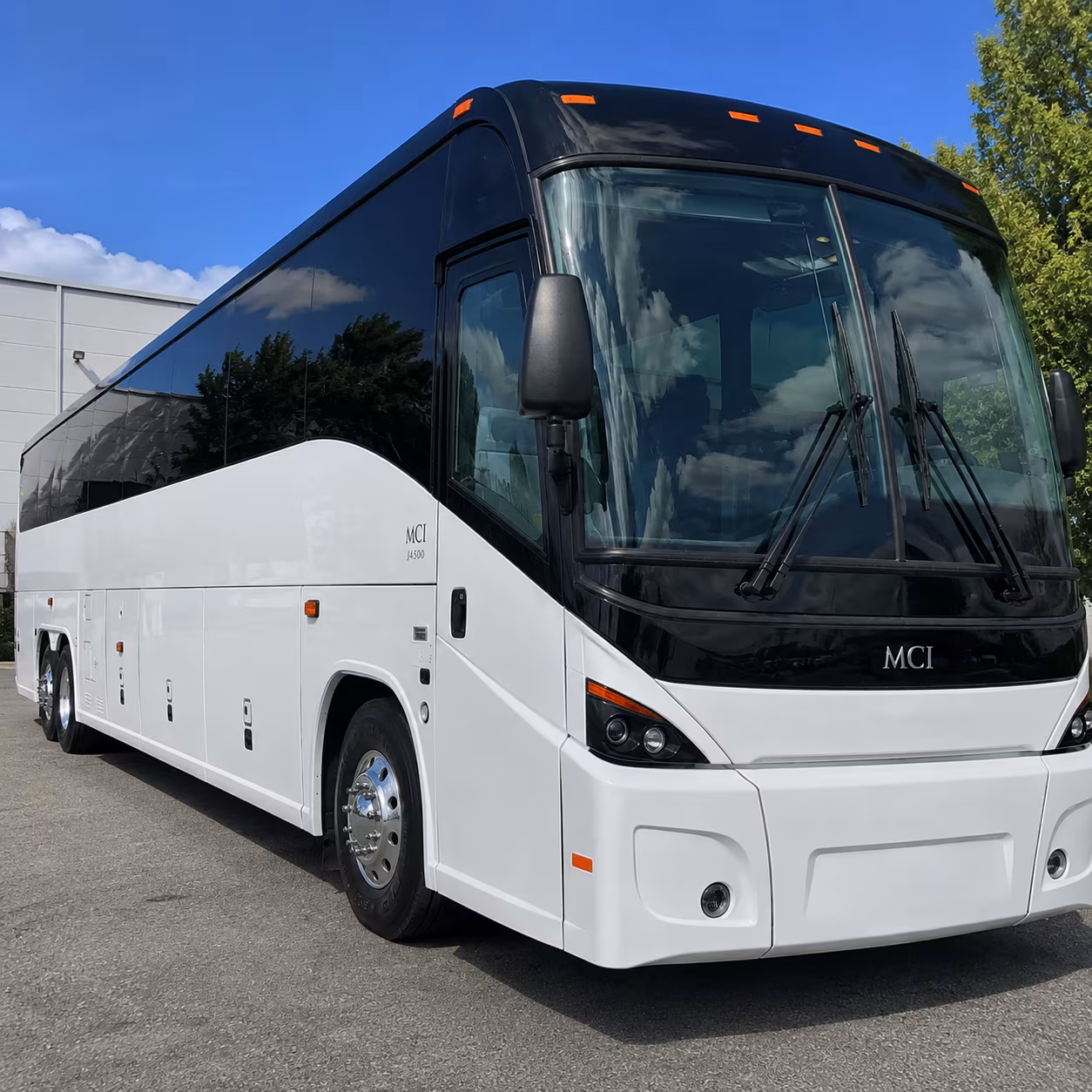 Centennial Airport Shuttle & Transportation party bus exterior