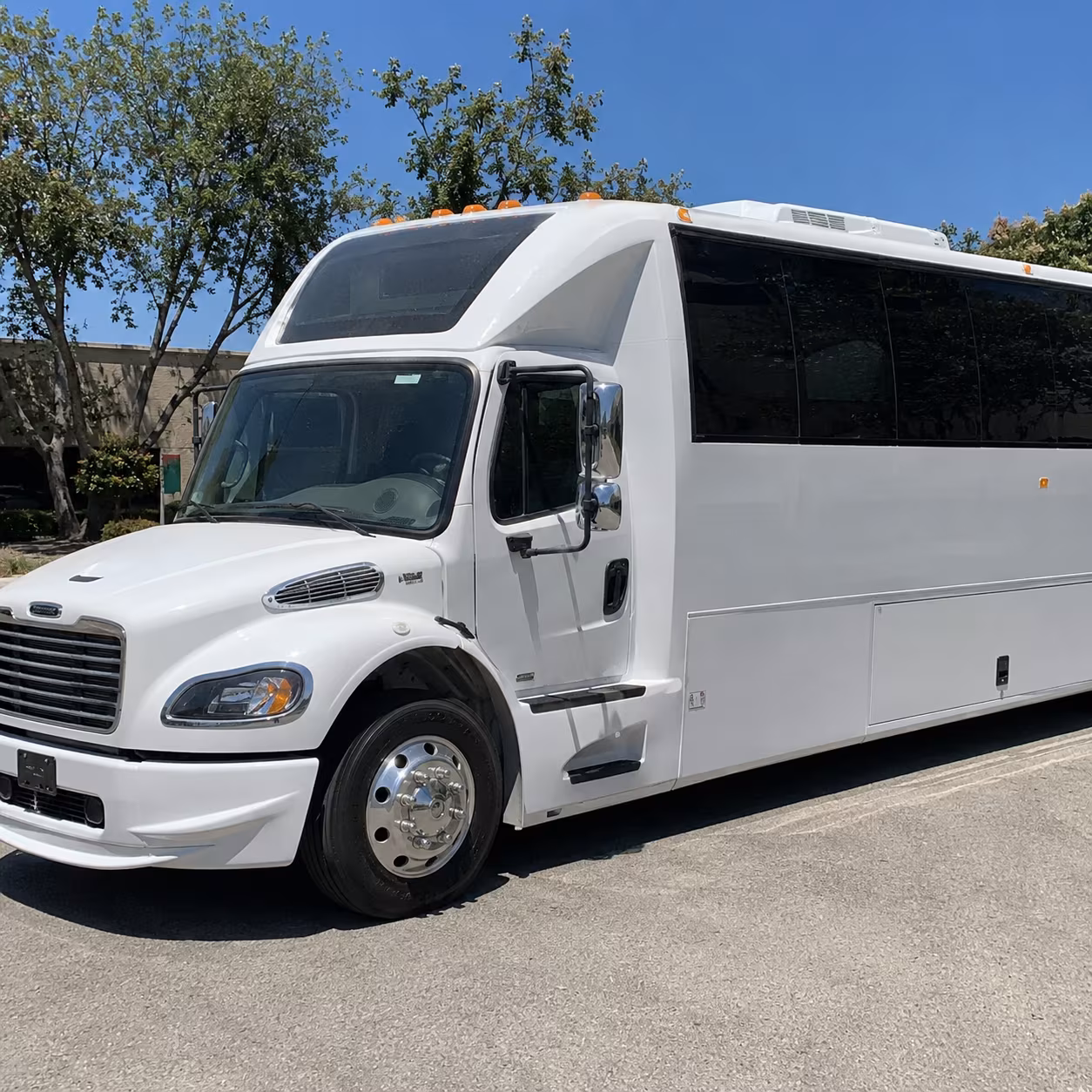 Denver Homecoming & Prom Party Bus Rentals