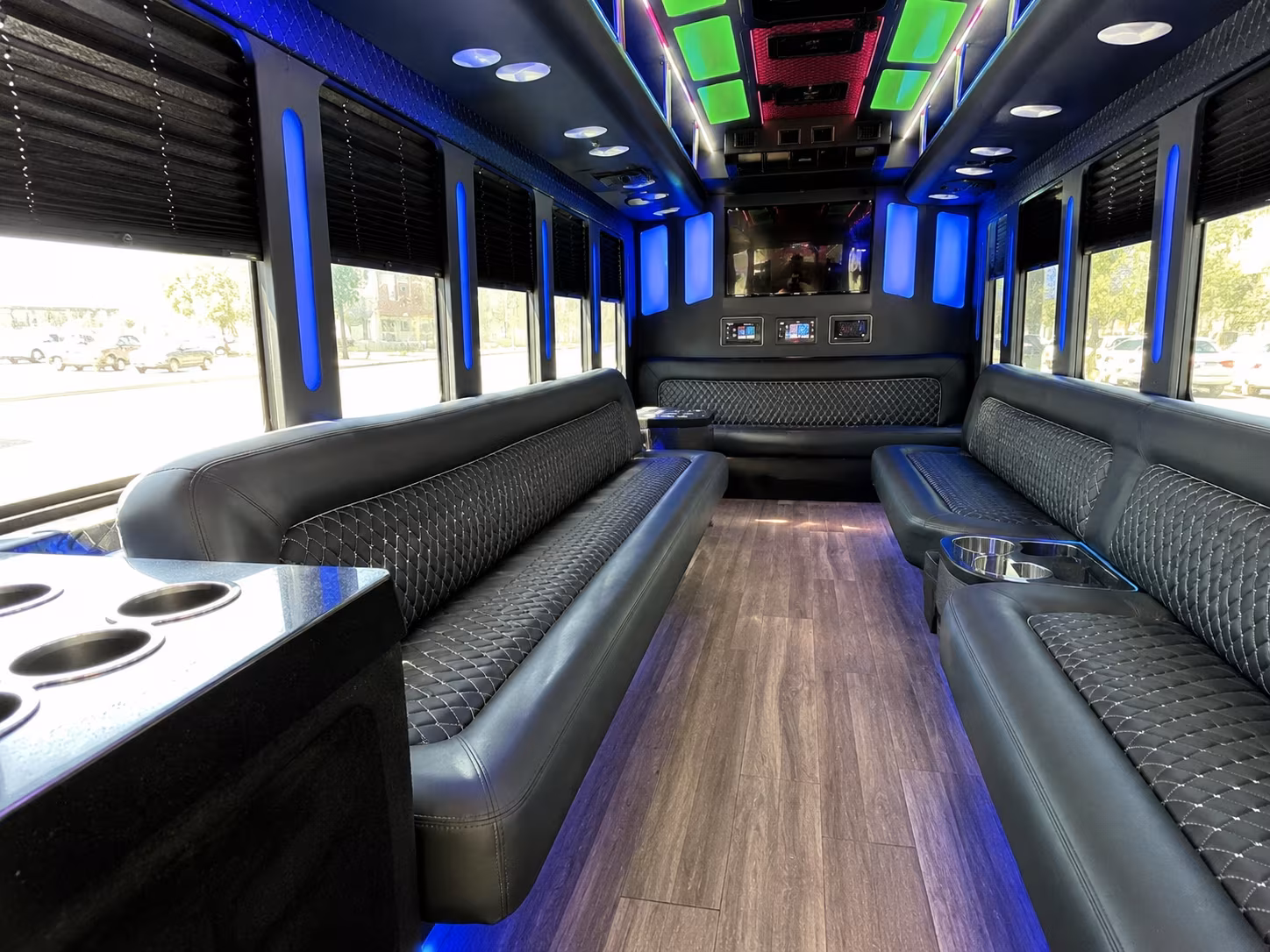 Highlands Ranch Birthday, Sweet 16, & Quinceañera Party Bus Rentals