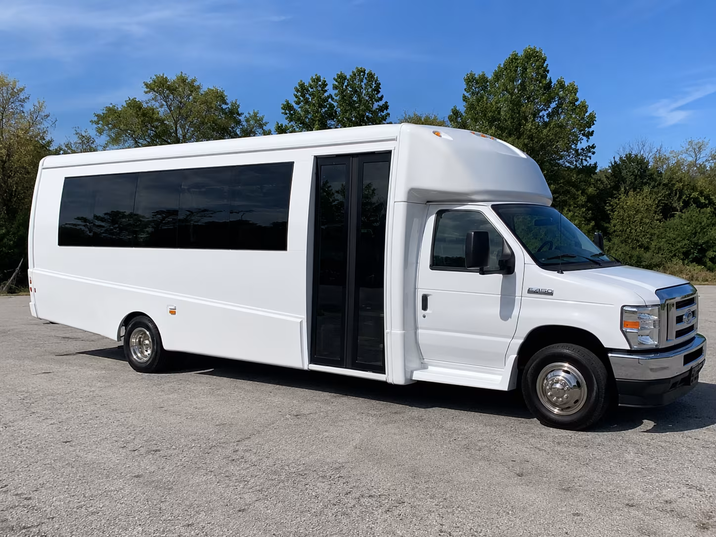 Highlands Ranch Homecoming & Prom Party Bus Rentals