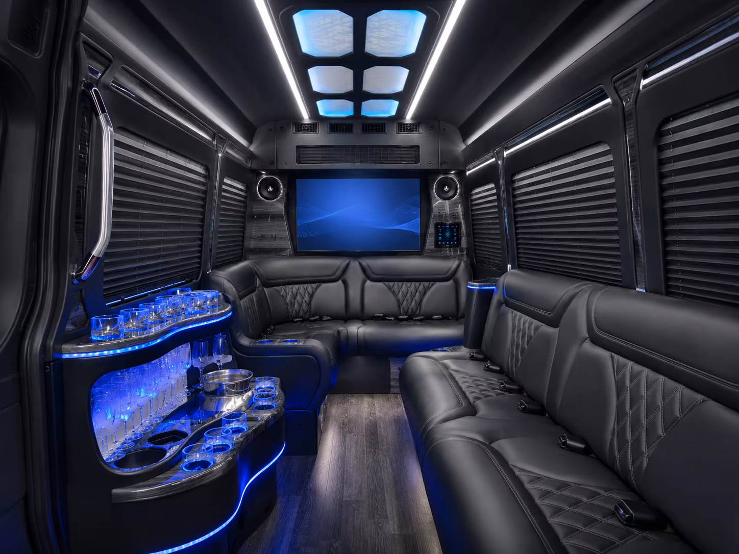 Lakewood School Event & Field Trip Transportation