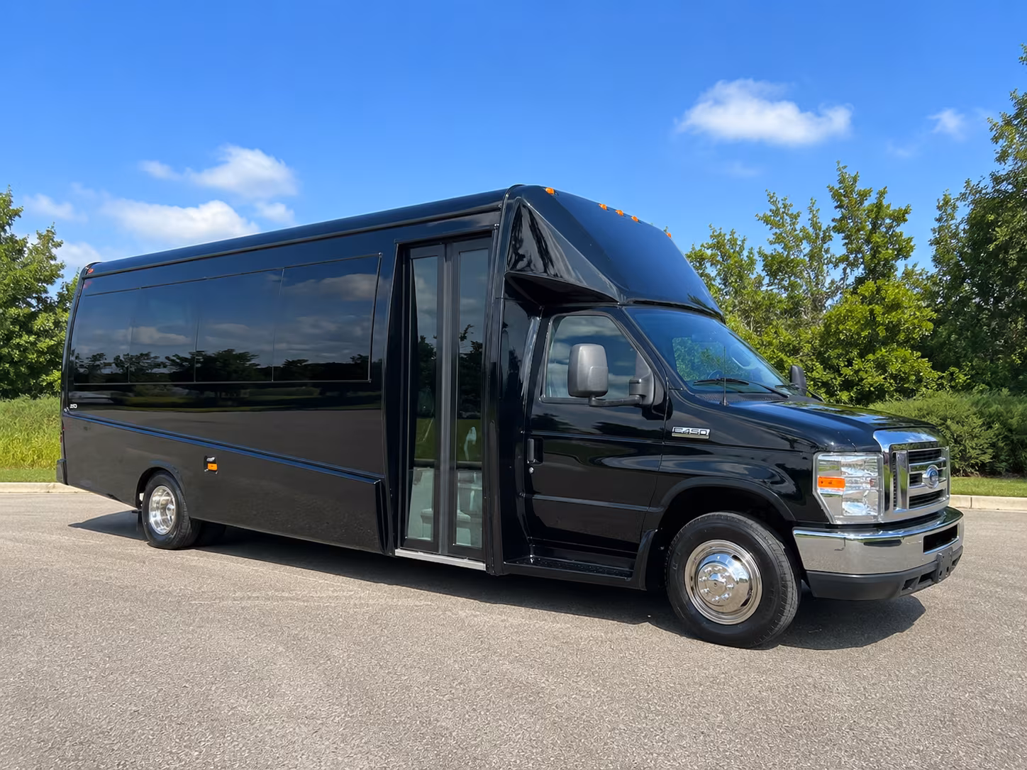 Thornton Wedding Transportation & Shuttle Service